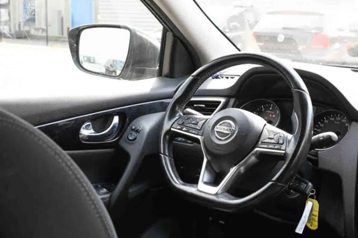 Nissan Qashqai usata a Torino (12)