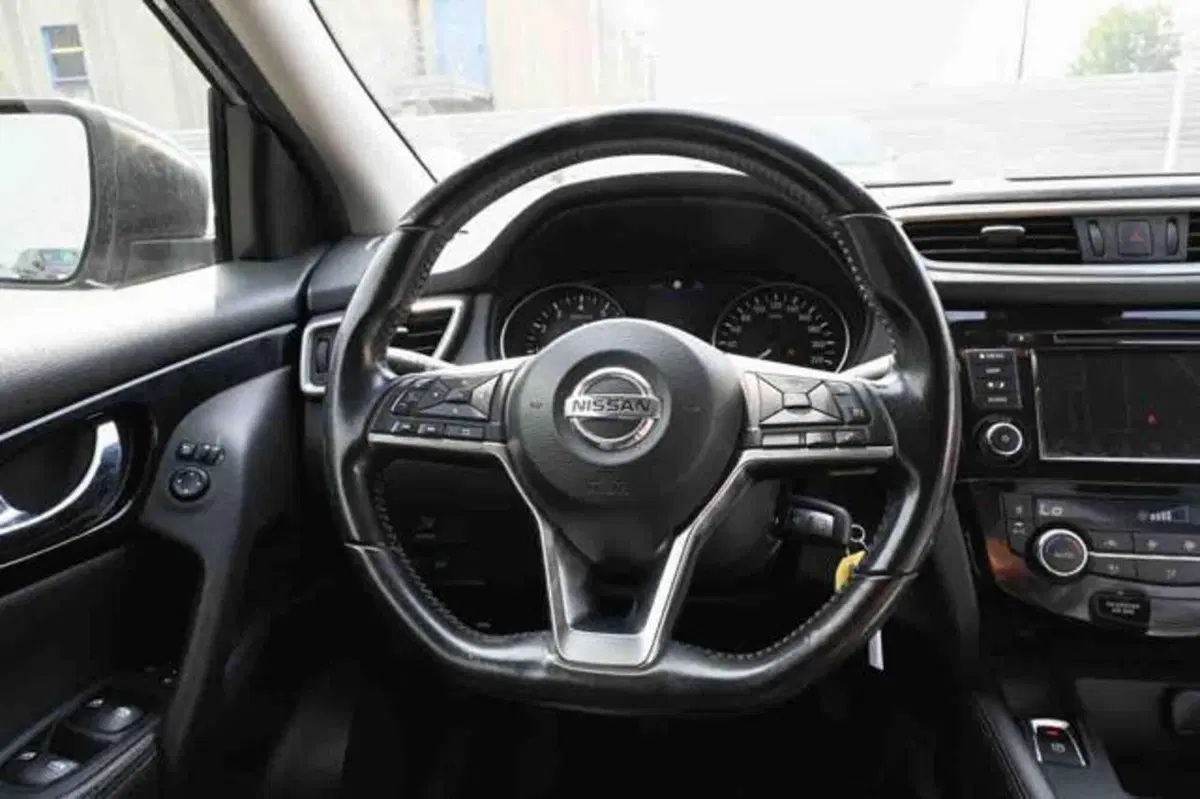 Nissan Qashqai usata a Torino (20)