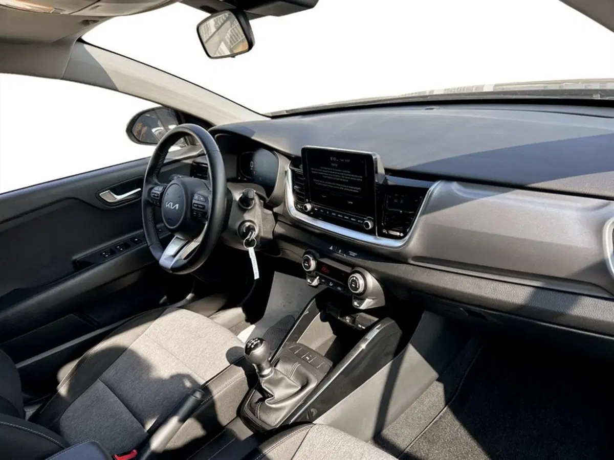Kia Stonic usata a Piacenza (14)