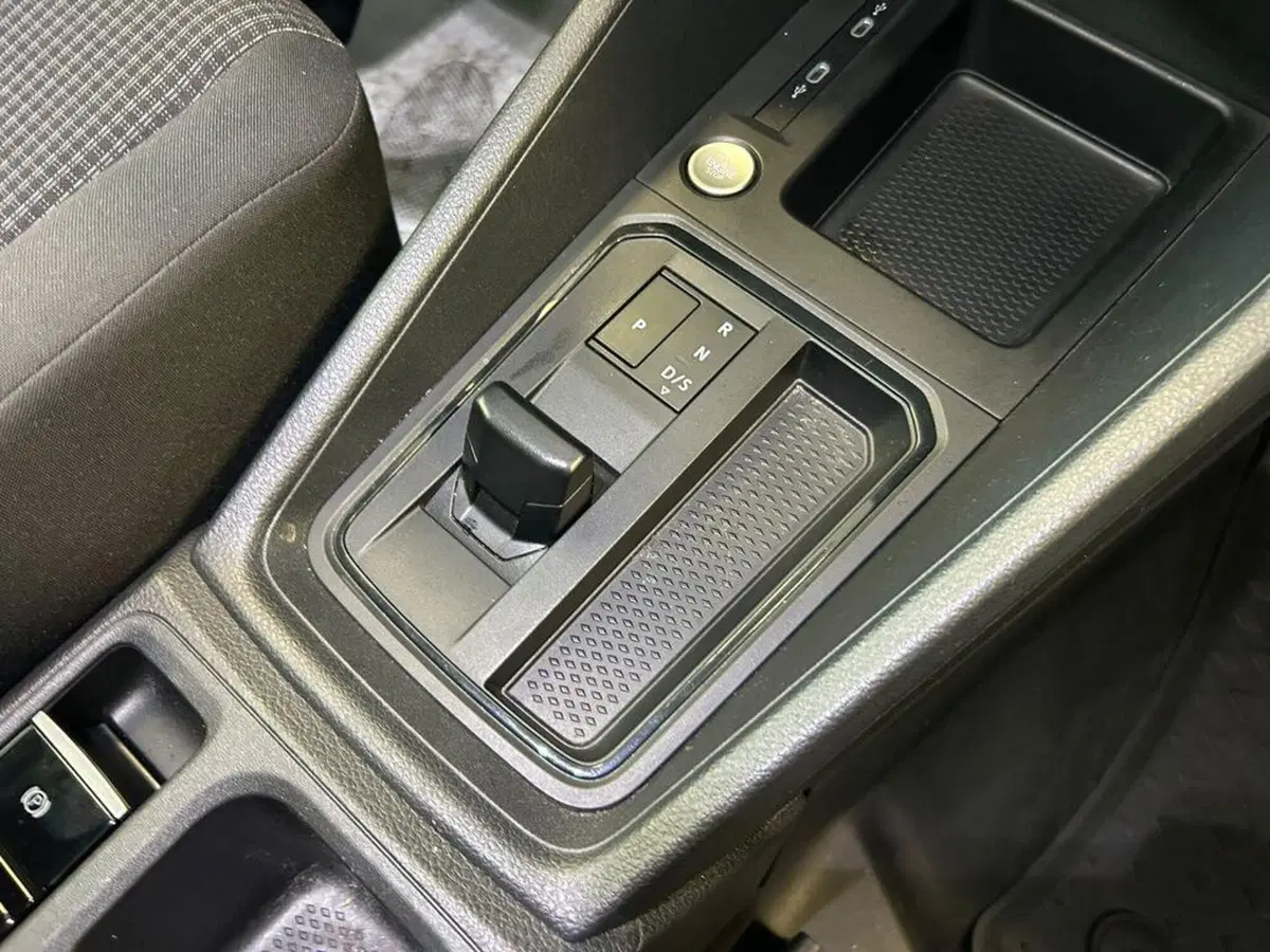 Volkswagen Caddy usata a Piacenza (12)