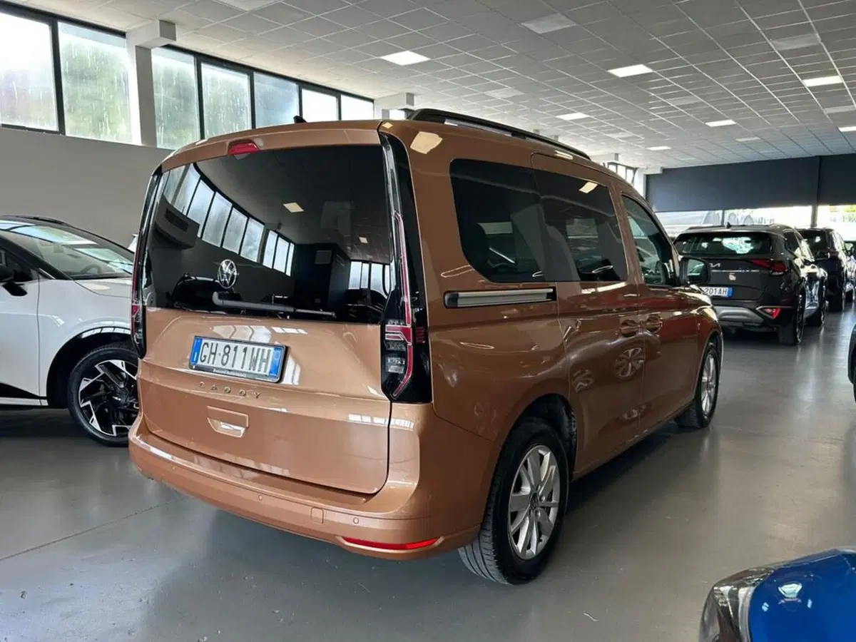 Volkswagen Caddy usata a Piacenza (4)