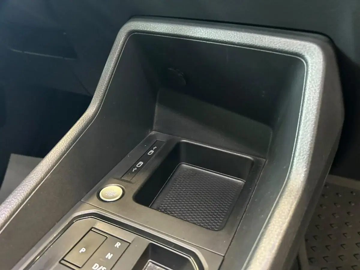 Volkswagen Caddy usata a Piacenza (9)