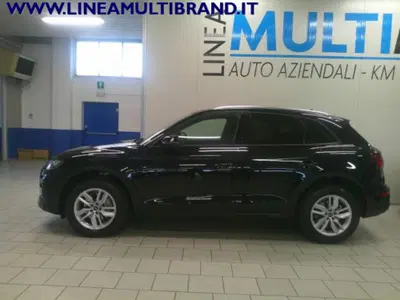 Audi Q5 40 TDI 204 CV quattro S tronic del 2023 usata a Piacenza
