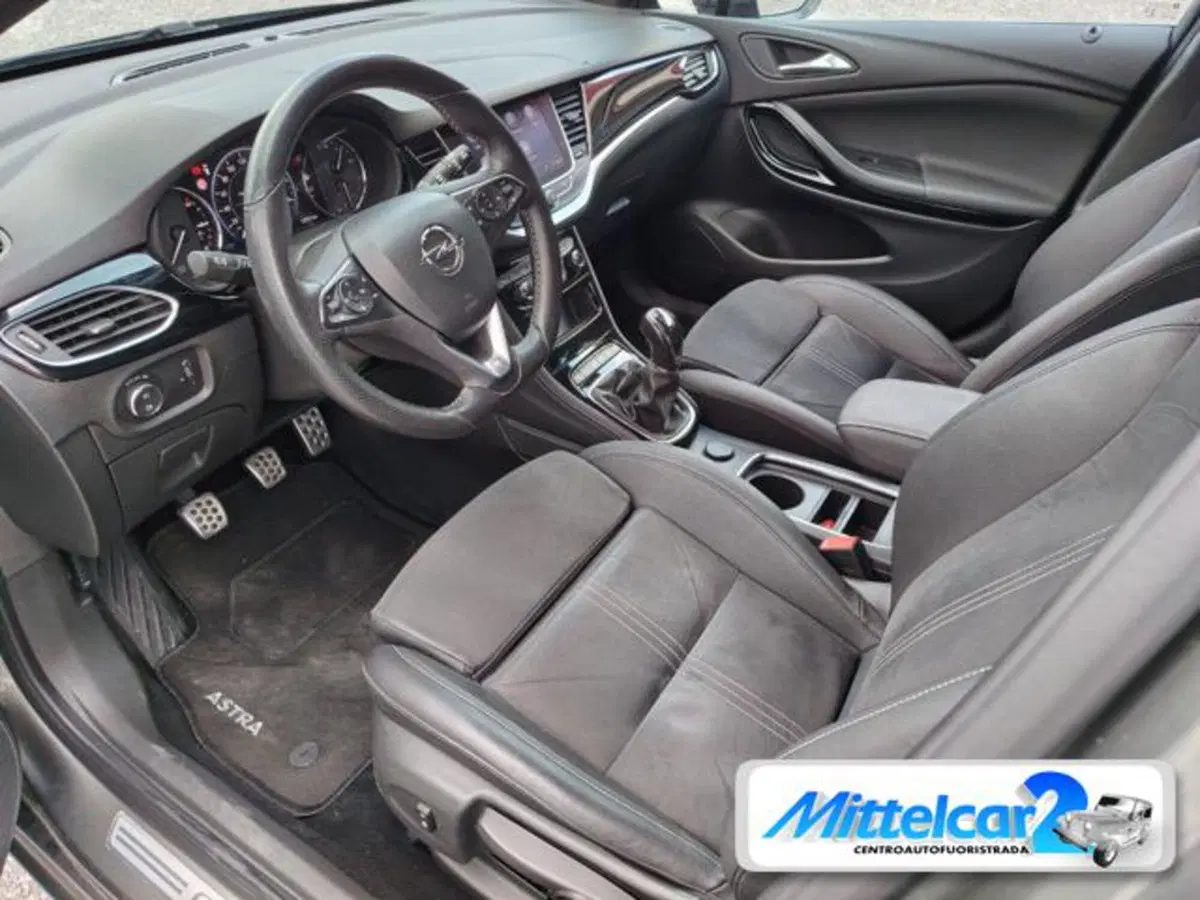 Opel Astra Station Wagon usata a Udine (14)