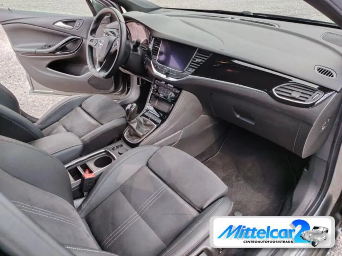 Opel Astra Station Wagon usata a Udine (19)