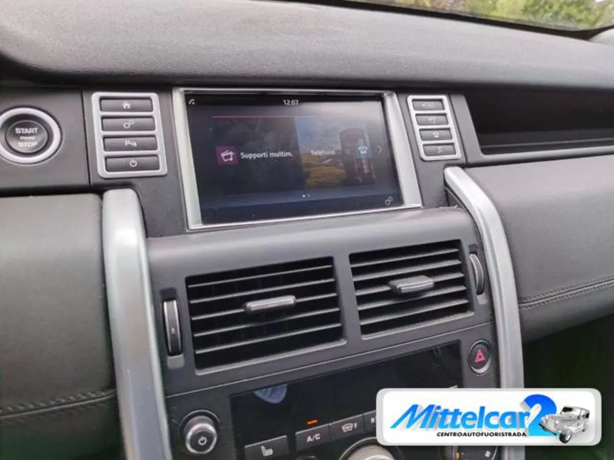 Land Rover Discovery Sport usata a Udine (11)
