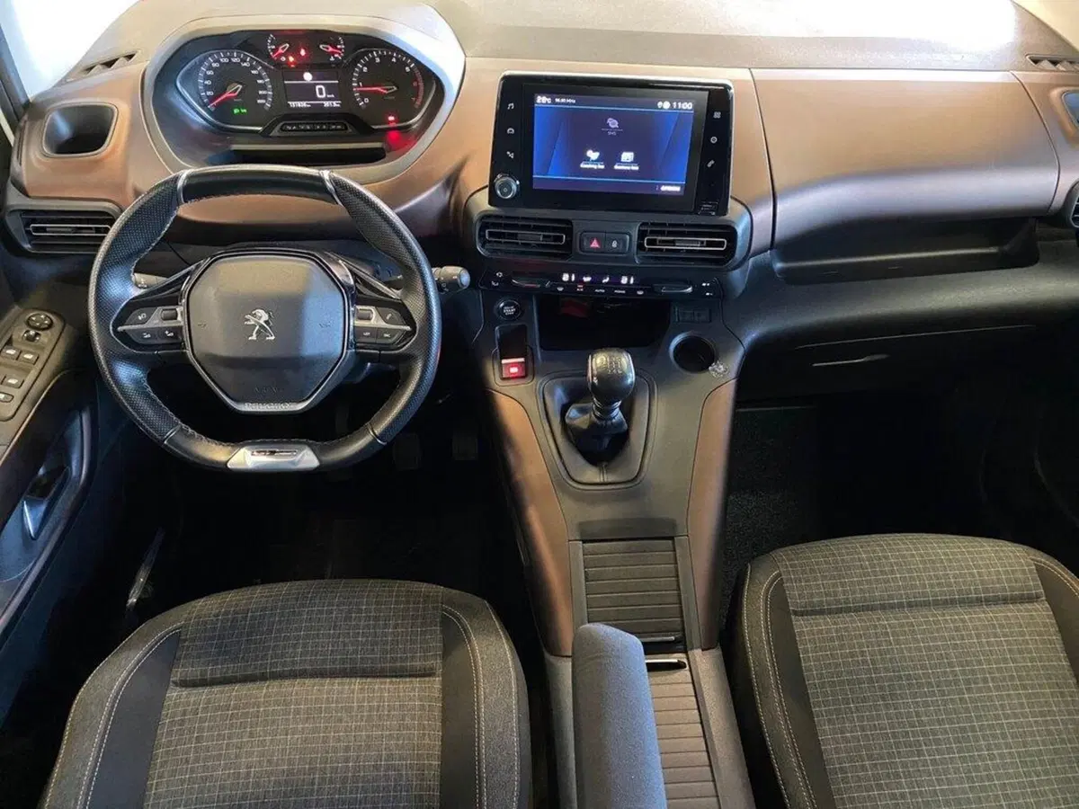 Peugeot Rifter usata a Torino (6)