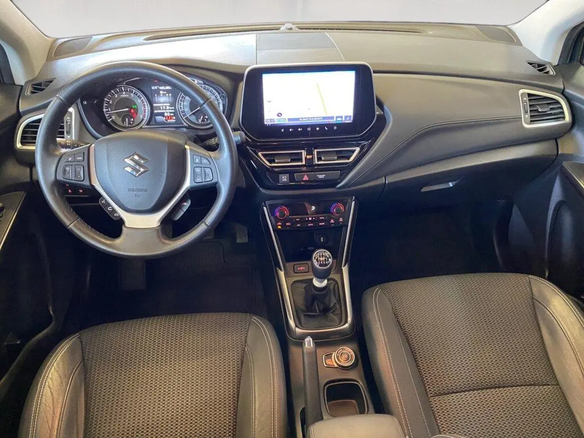 Suzuki S-Cross usata a Torino (6)