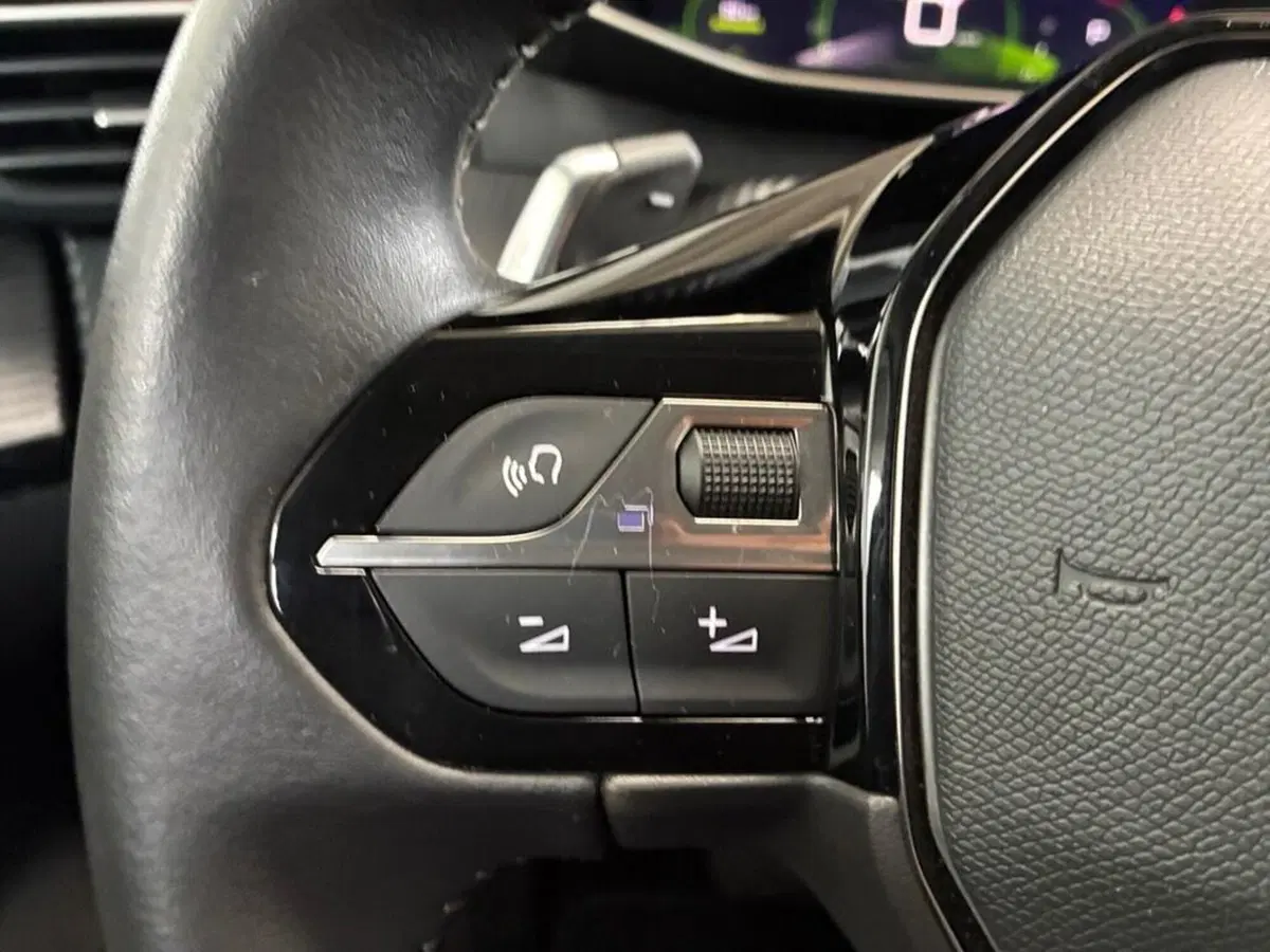 Peugeot 208 usata a Torino (13)