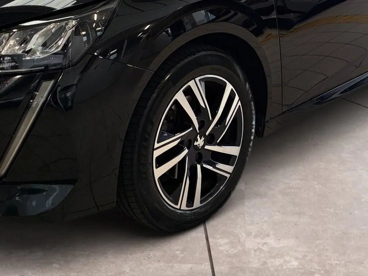 Peugeot 208 usata a Torino (15)