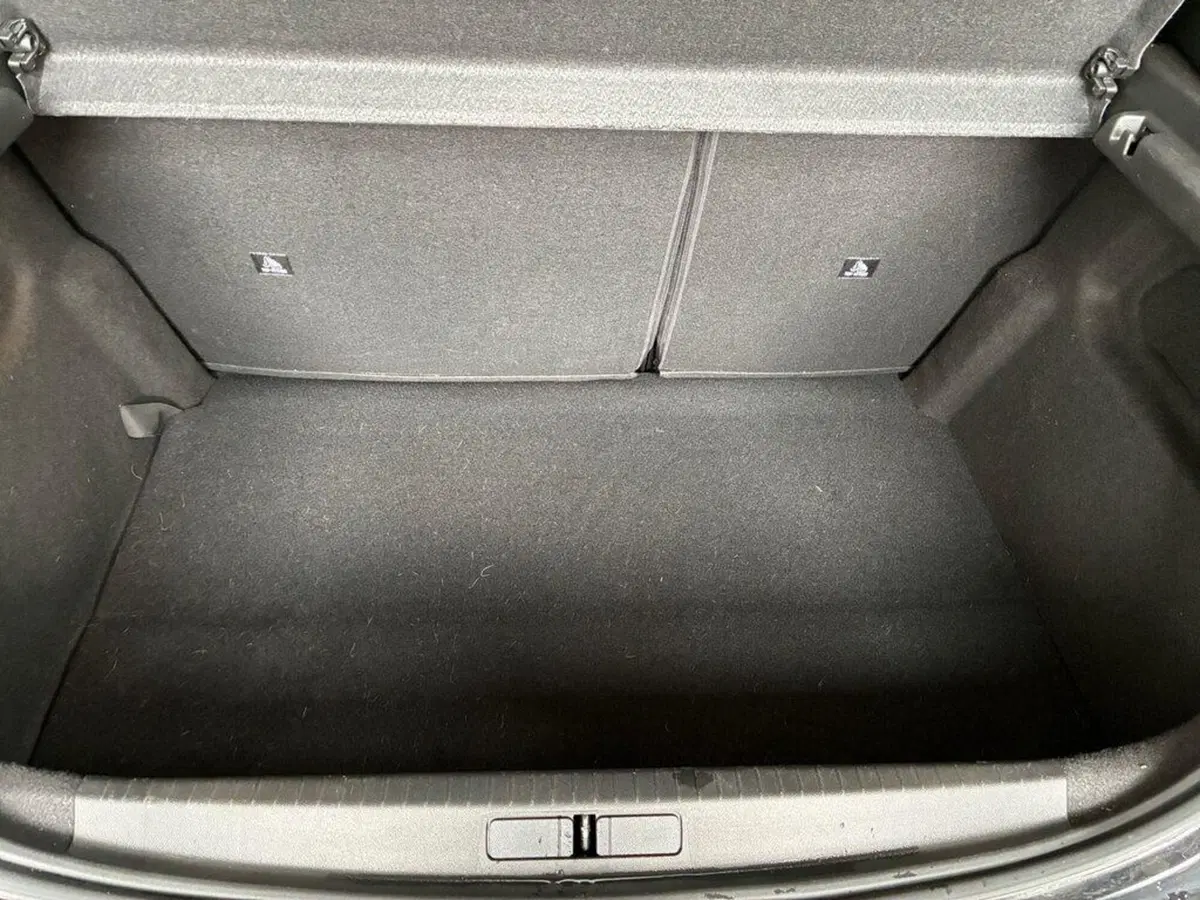 Peugeot 208 usata a Torino (9)