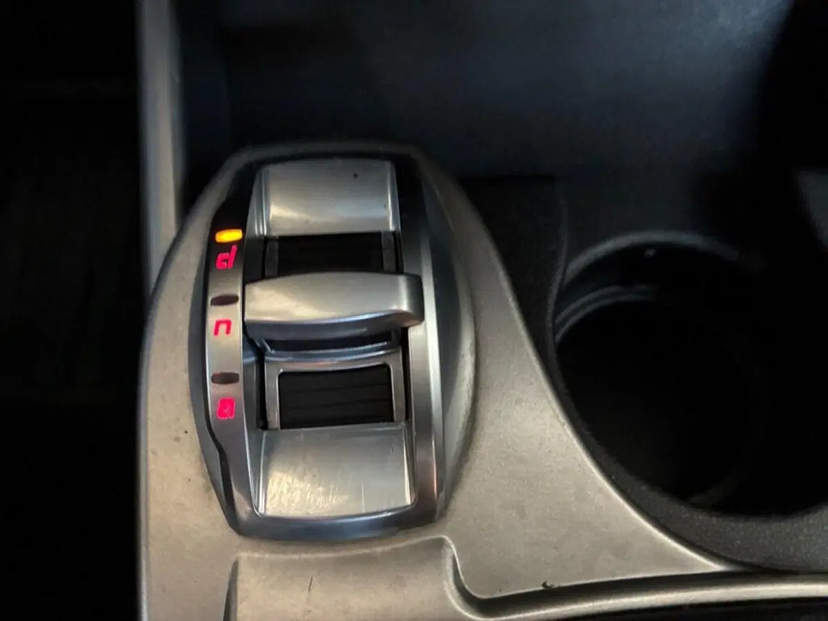 Alfa Romeo MiTo usata a Torino (11)