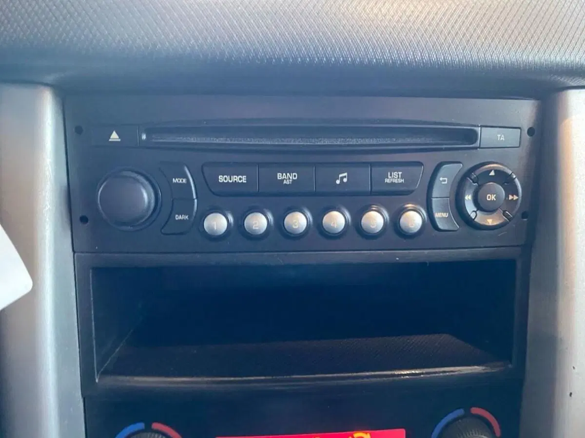 Peugeot 207 usata a Torino (11)