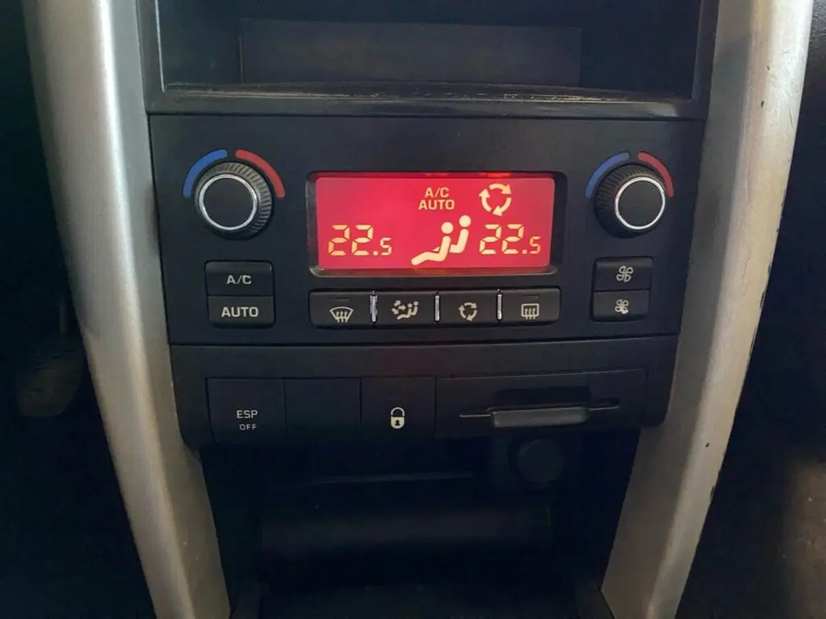 Peugeot 207 usata a Torino (12)