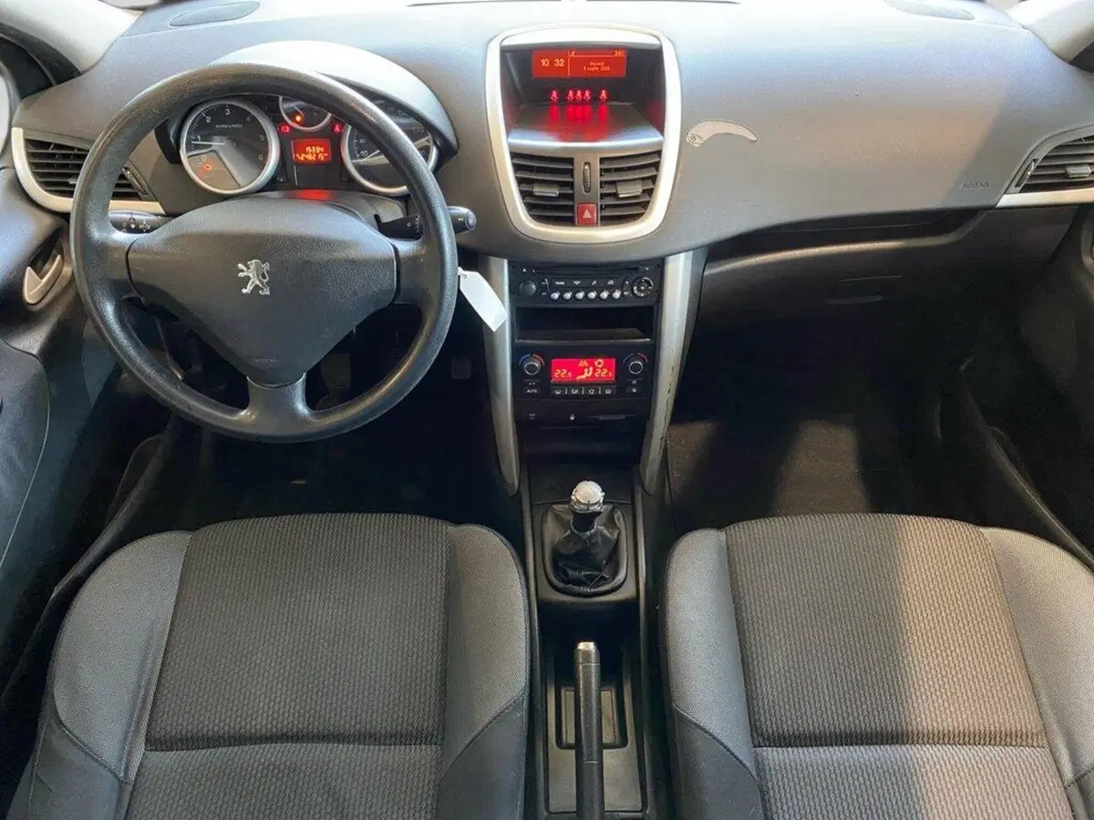 Peugeot 207 usata a Torino (6)