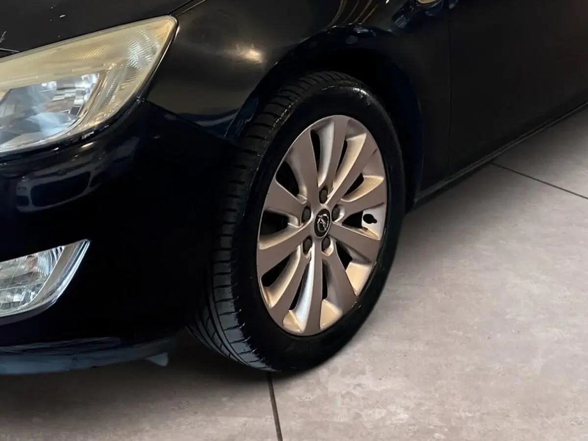 Opel Astra usata a Torino (15)