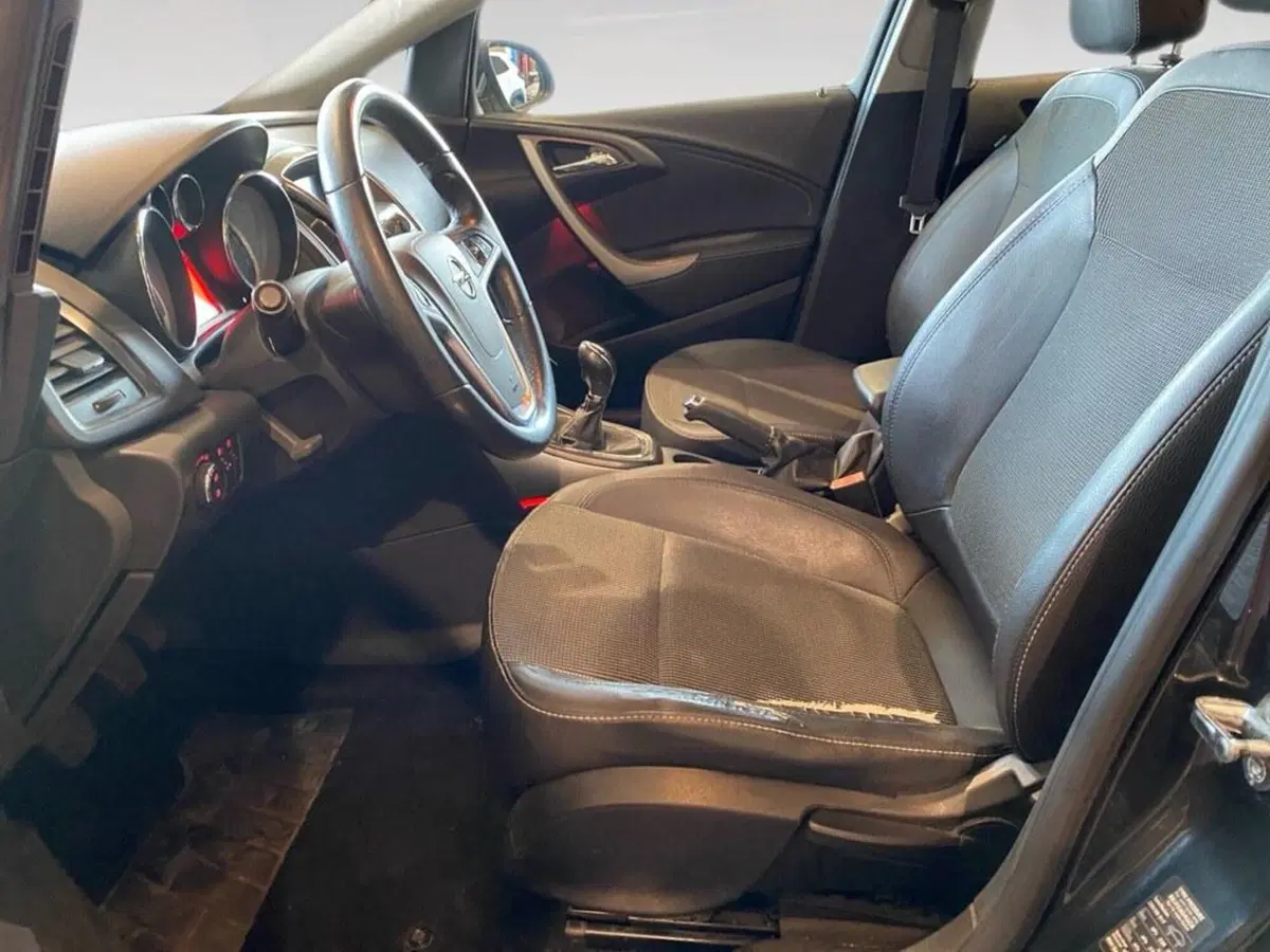 Opel Astra usata a Torino (6)