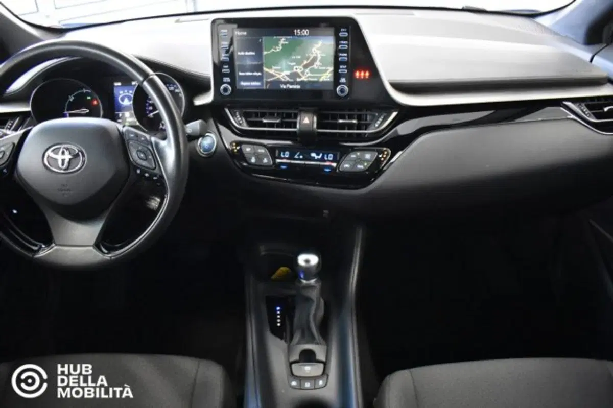 Toyota Toyota C-HR usata a Perugia (11)