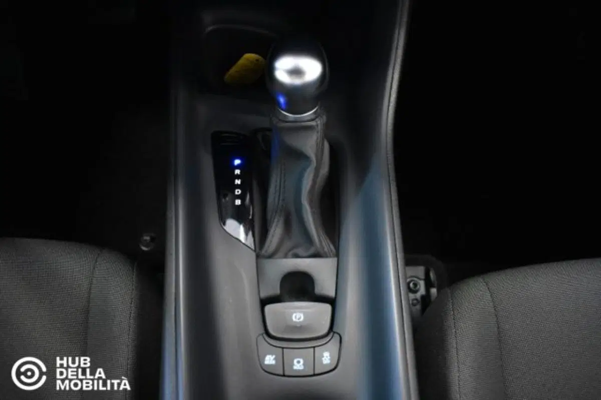 Toyota Toyota C-HR usata a Perugia (12)