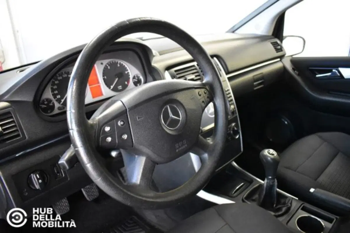 Mercedes-Benz Classe B usata a Perugia (17)