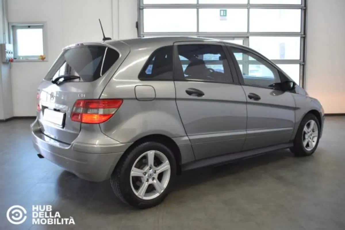Mercedes-Benz Classe B usata a Perugia (4)