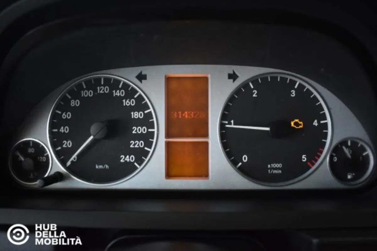 Mercedes-Benz Classe B usata a Perugia (8)