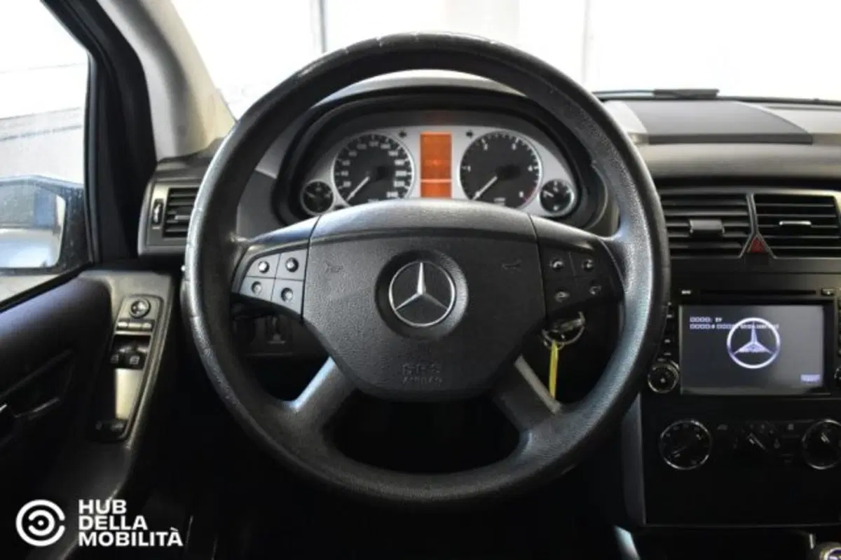 Mercedes-Benz Classe B usata a Perugia (9)