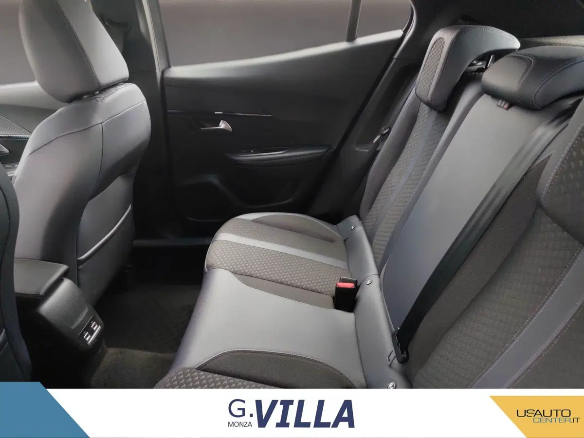 Peugeot 2008 usata a Milano (14)