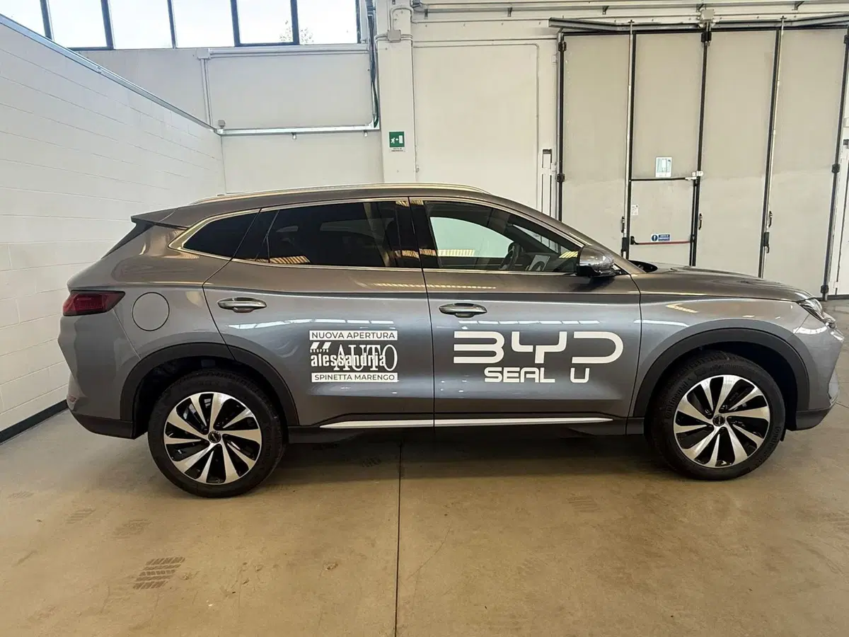 Byd Seal U usata a Alessandria (3)