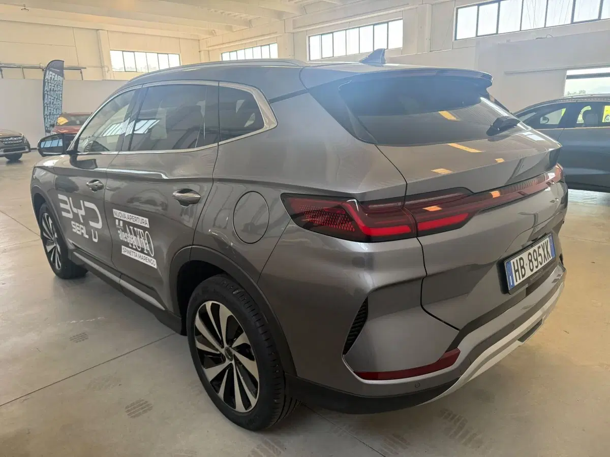 Byd Seal U usata a Alessandria (5)