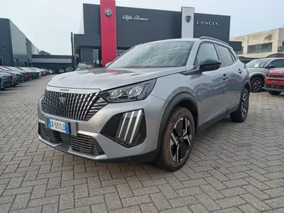 Peugeot 2008 BlueHDi 130 S&amp;S EAT8 Allure Pack del 2024 usata a Alessandria
