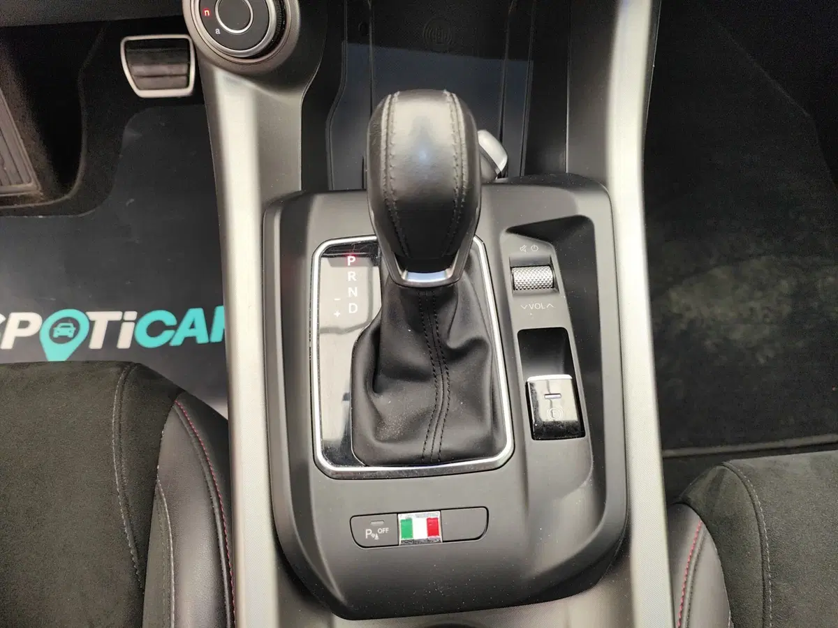 Alfa Romeo Tonale usata a Como (19)