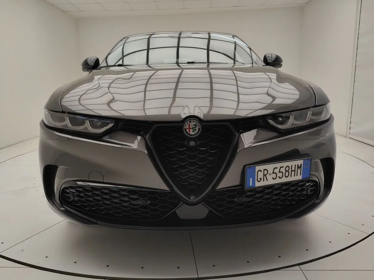 Alfa Romeo Tonale usata a Como (2)