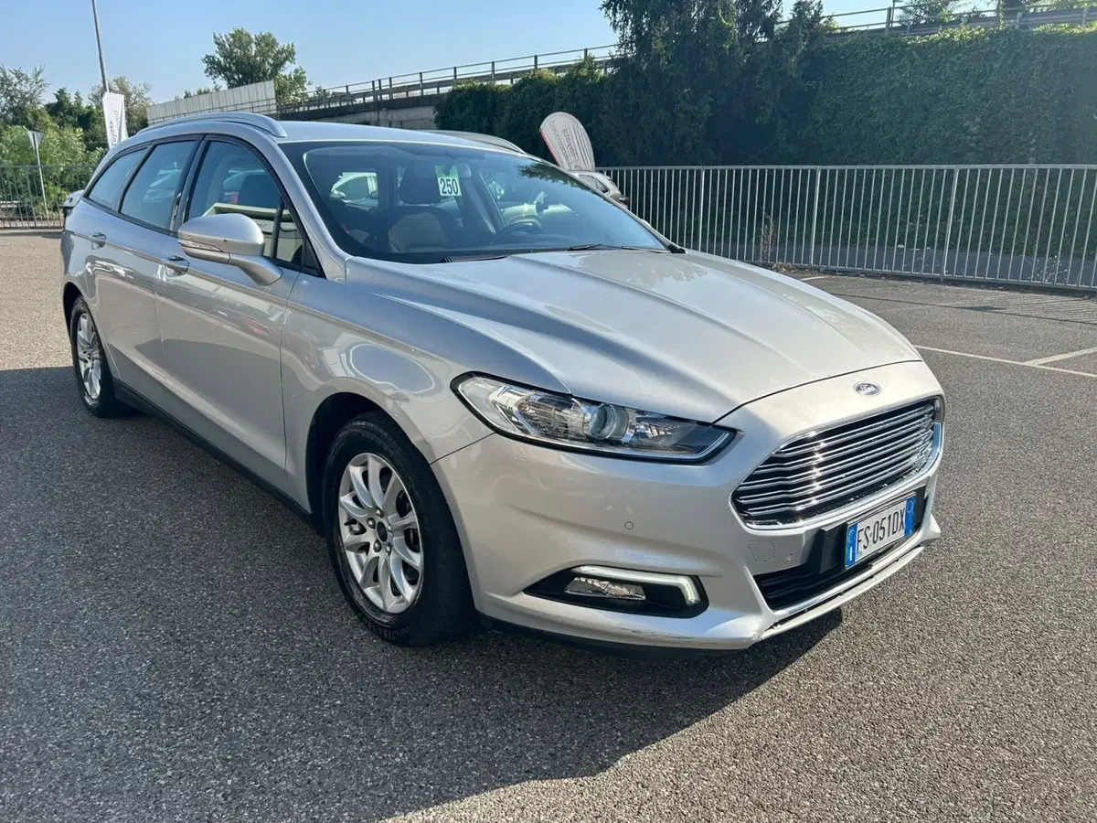 Ford Mondeo Station Wagon usata a Piacenza (3)