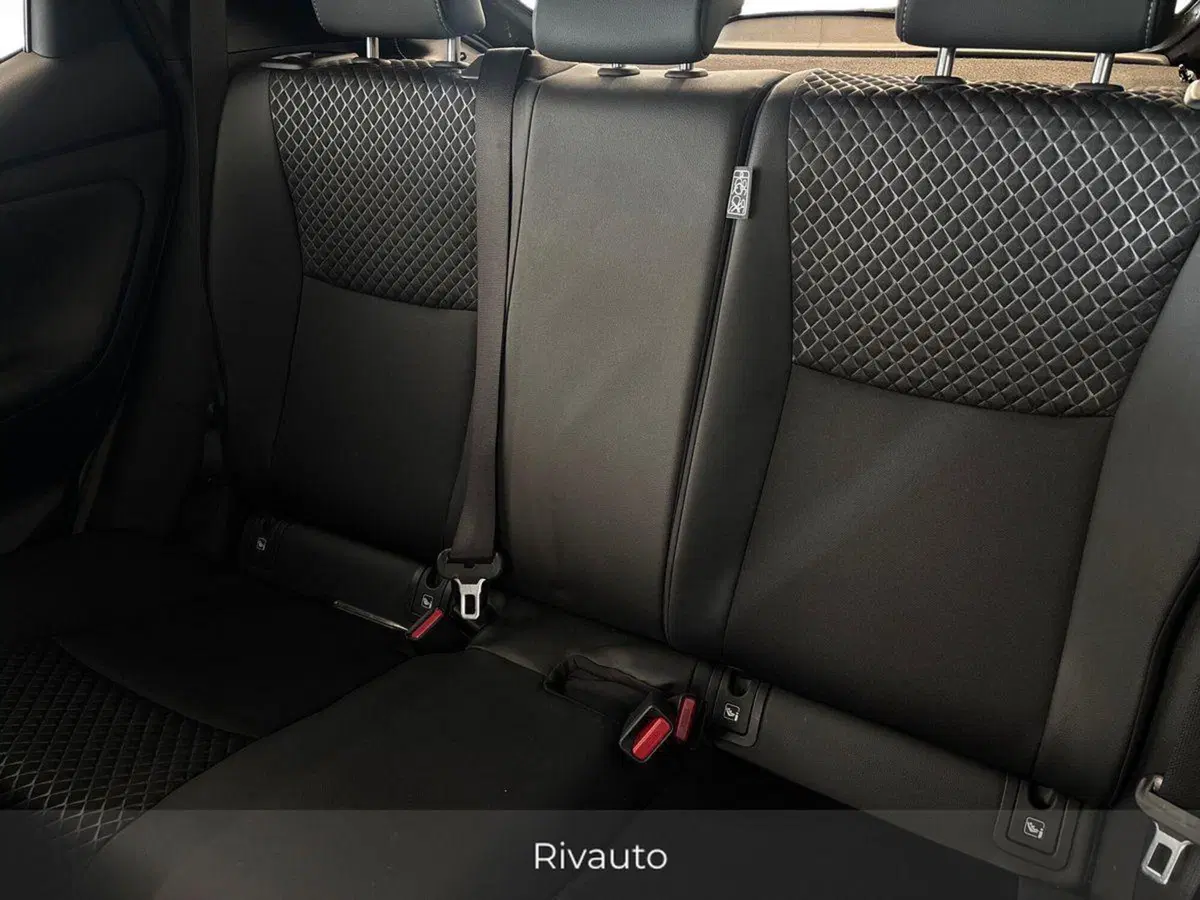 Toyota Yaris usata a Como (11)
