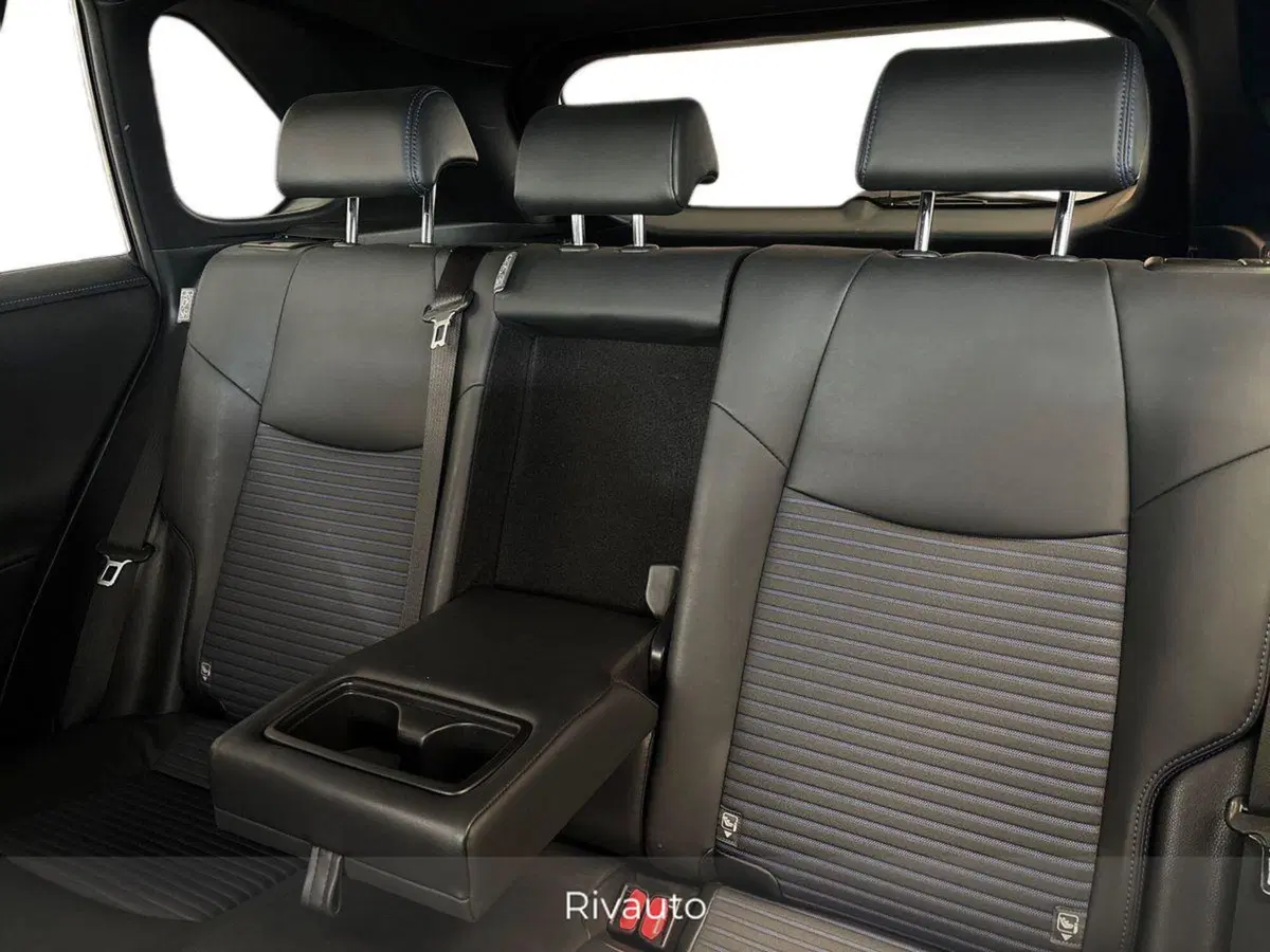 Toyota Rav4 usata a Como (11)