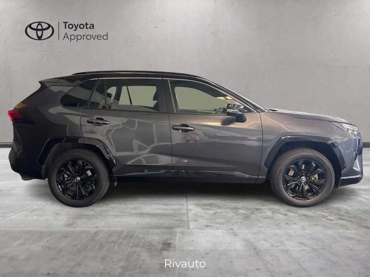 Toyota Rav4 usata a Como (4)