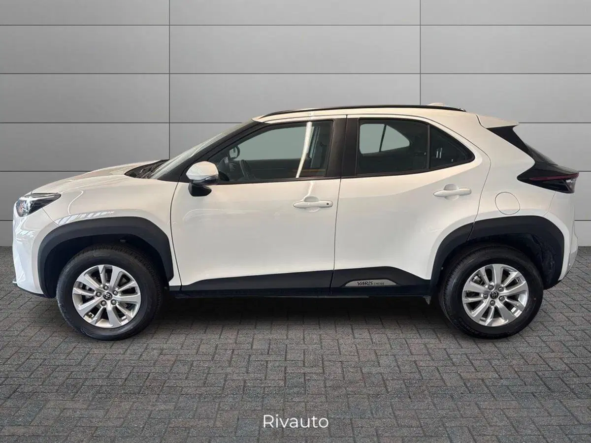 Toyota Yaris Cross usata a Como (2)