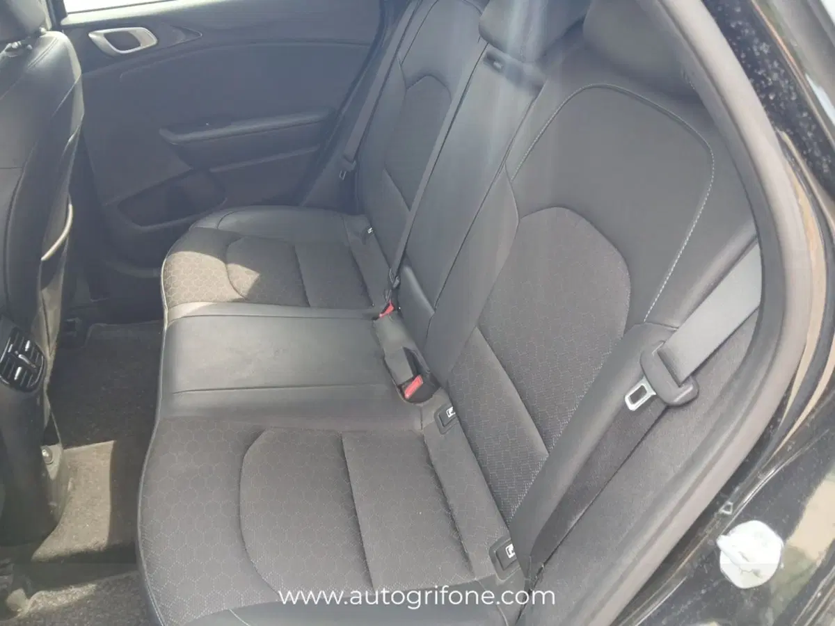 Kia XCeed usata a Modena (13)