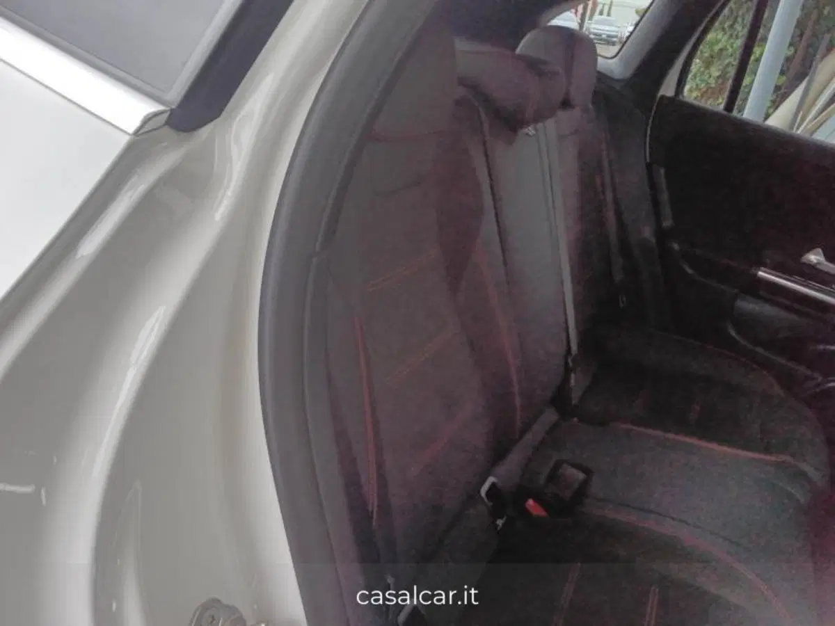Mercedes-Benz GLA SUV usata a Salerno (14)
