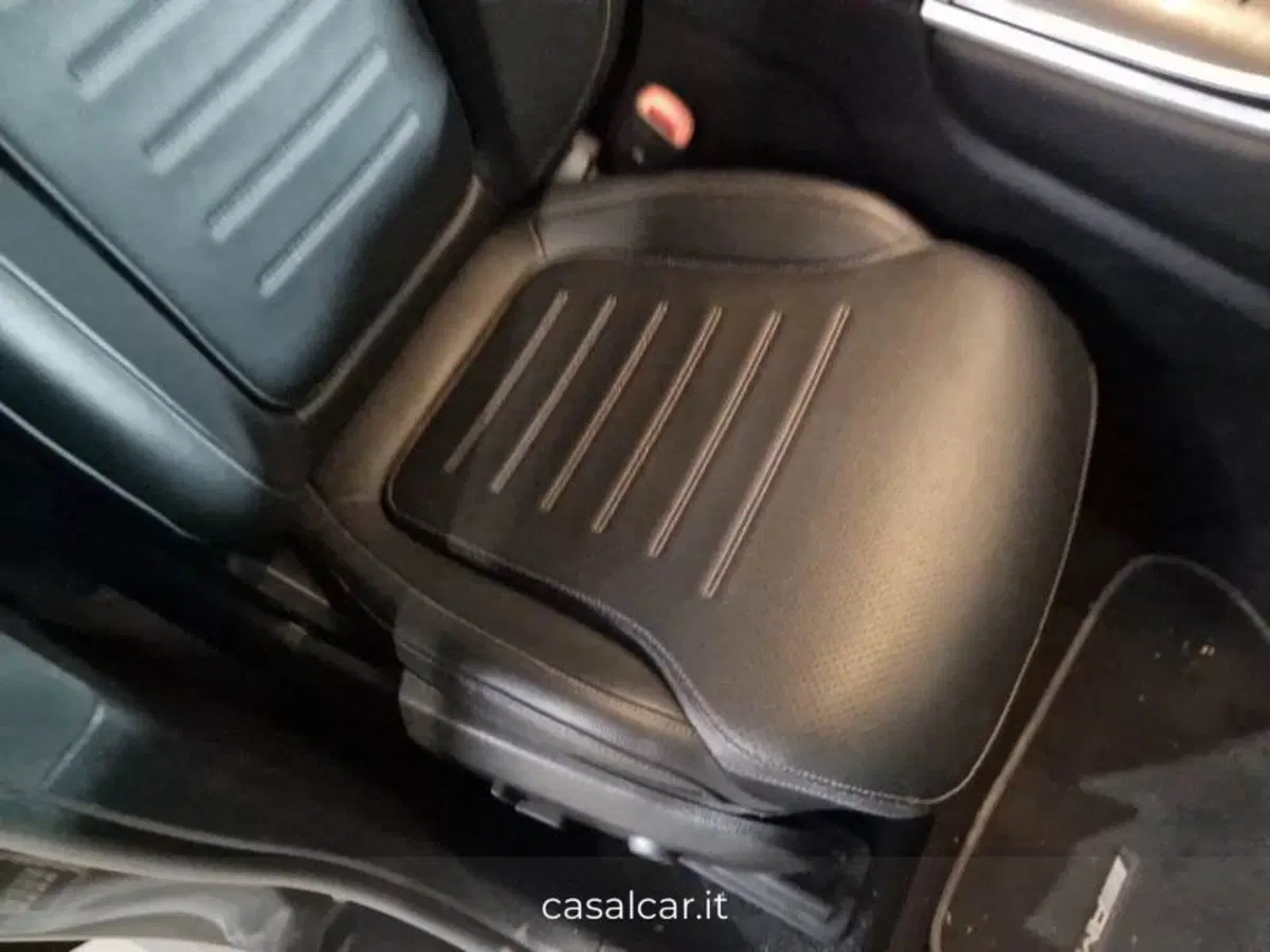 Mercedes-Benz GLC usata a Salerno (13)