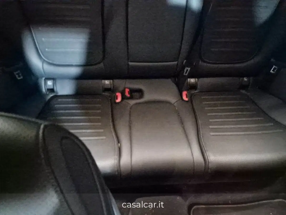 Mercedes-Benz GLC usata a Salerno (15)