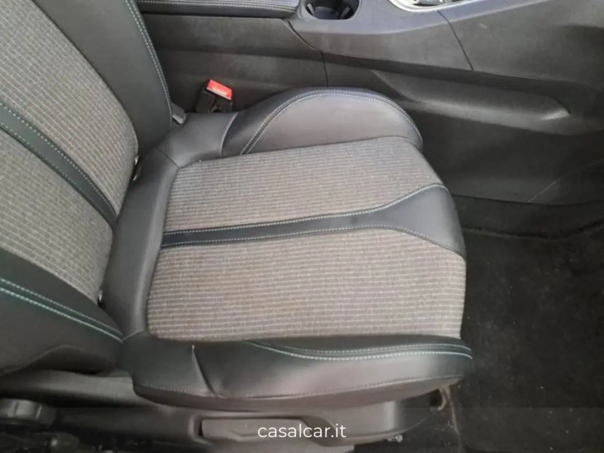Peugeot 3008 usata a Salerno (12)