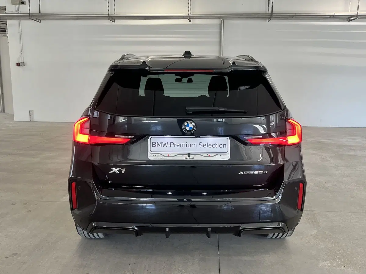 BMW X1 nuova a Torino (3)