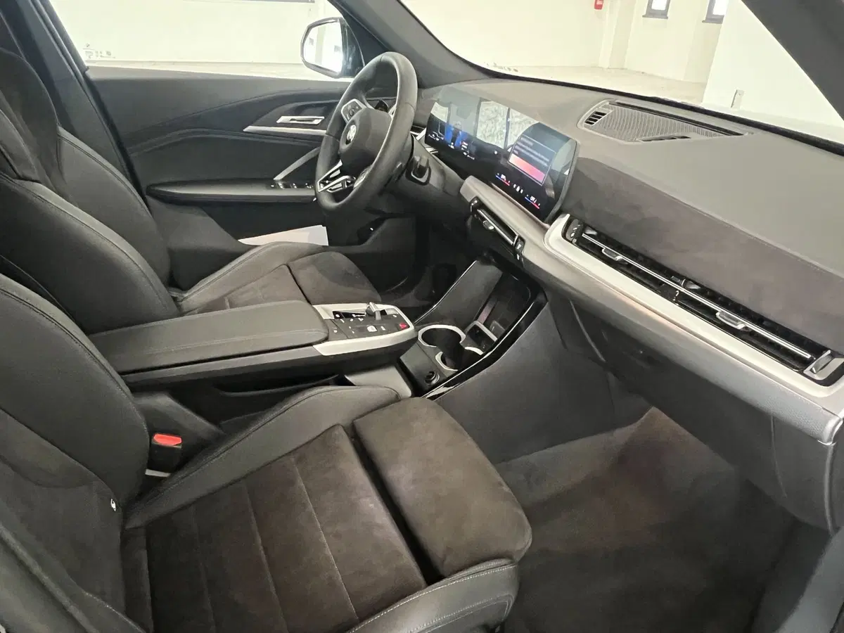 BMW X1 nuova a Torino (8)