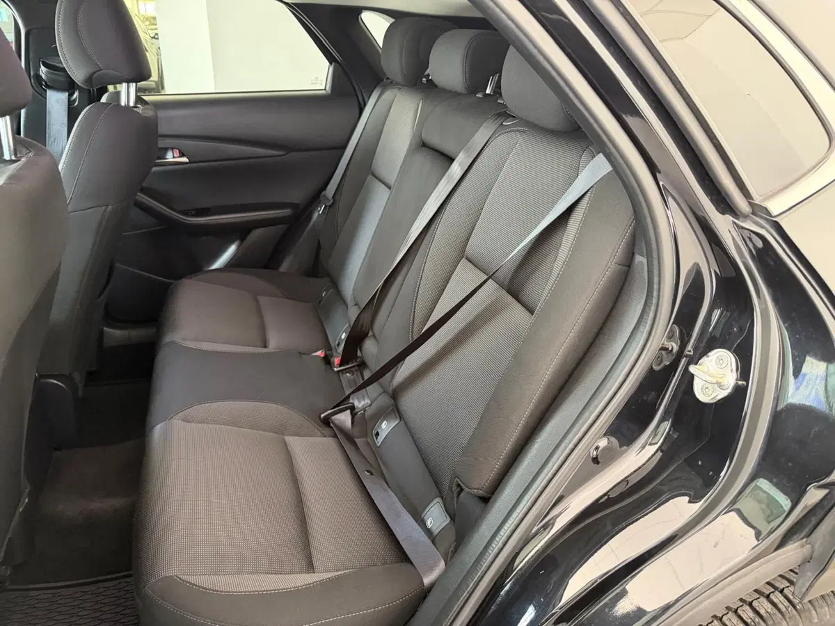 Mazda CX-30 usata a Napoli (17)