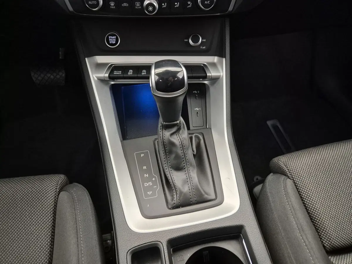 Audi Q3 Sportback usata a Torino (11)