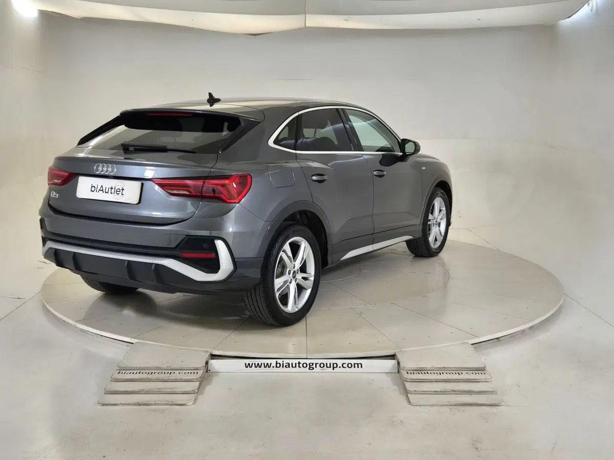 Audi Q3 Sportback usata a Torino (4)