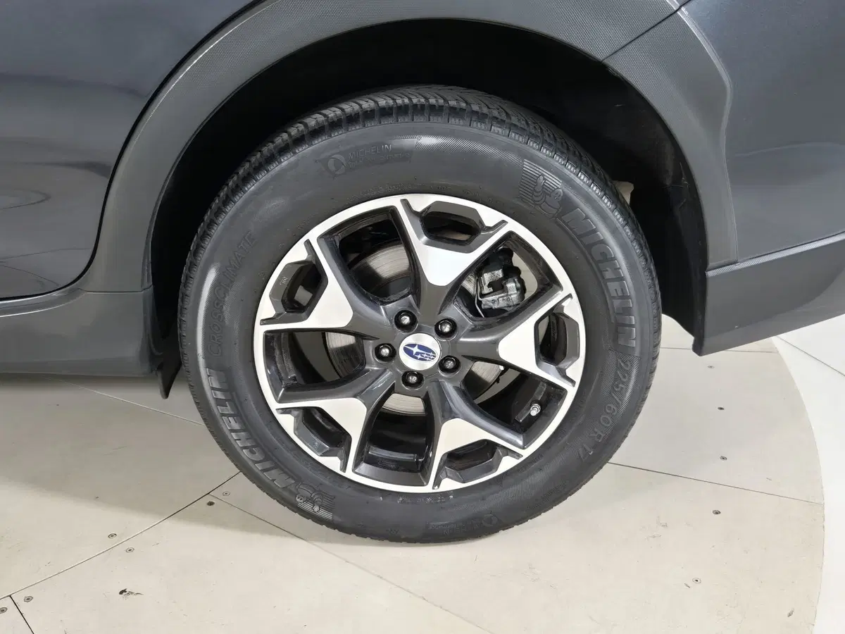 Subaru XV usata a Torino (14)