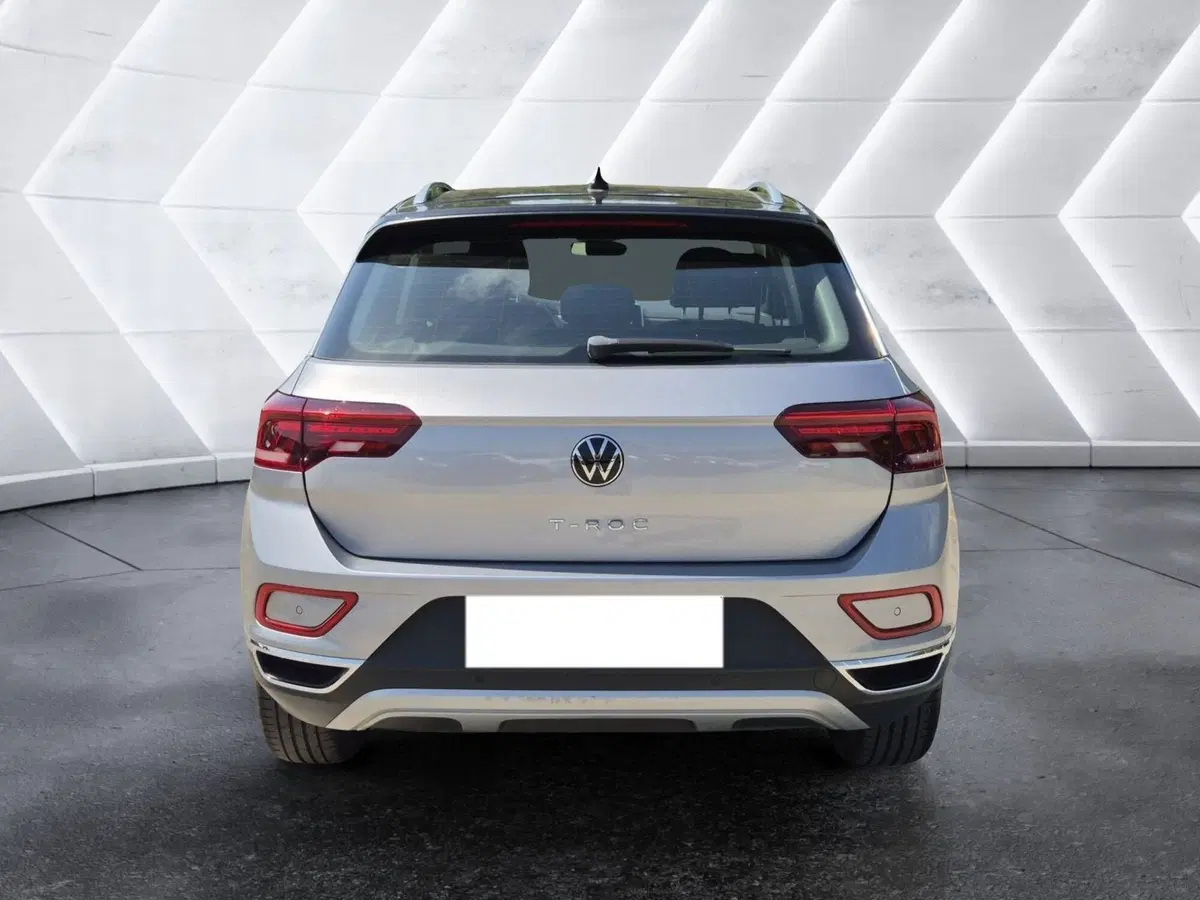 Volkswagen T-Roc usata  (3)